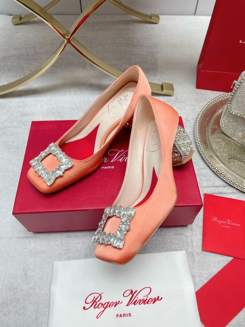 Roger Vivier flat shoes